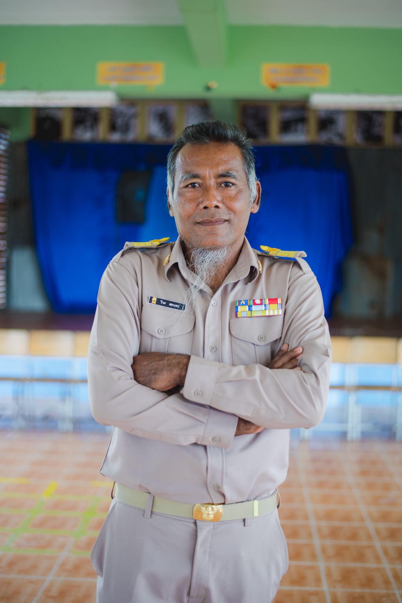 วีระ สอนจบ